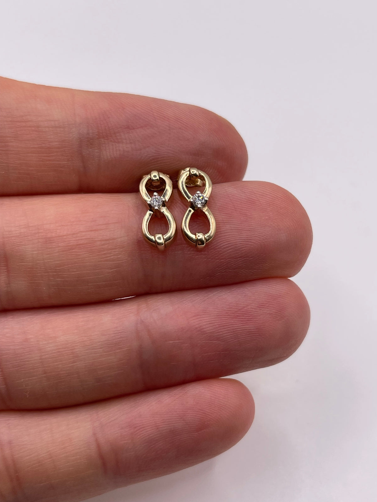 9ct gold diamond earrings