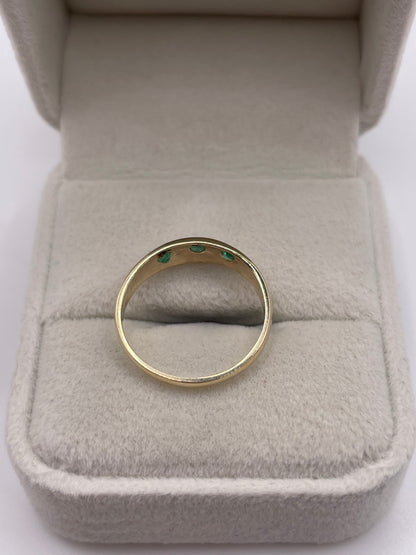 9ct gold emerald gypsy ring