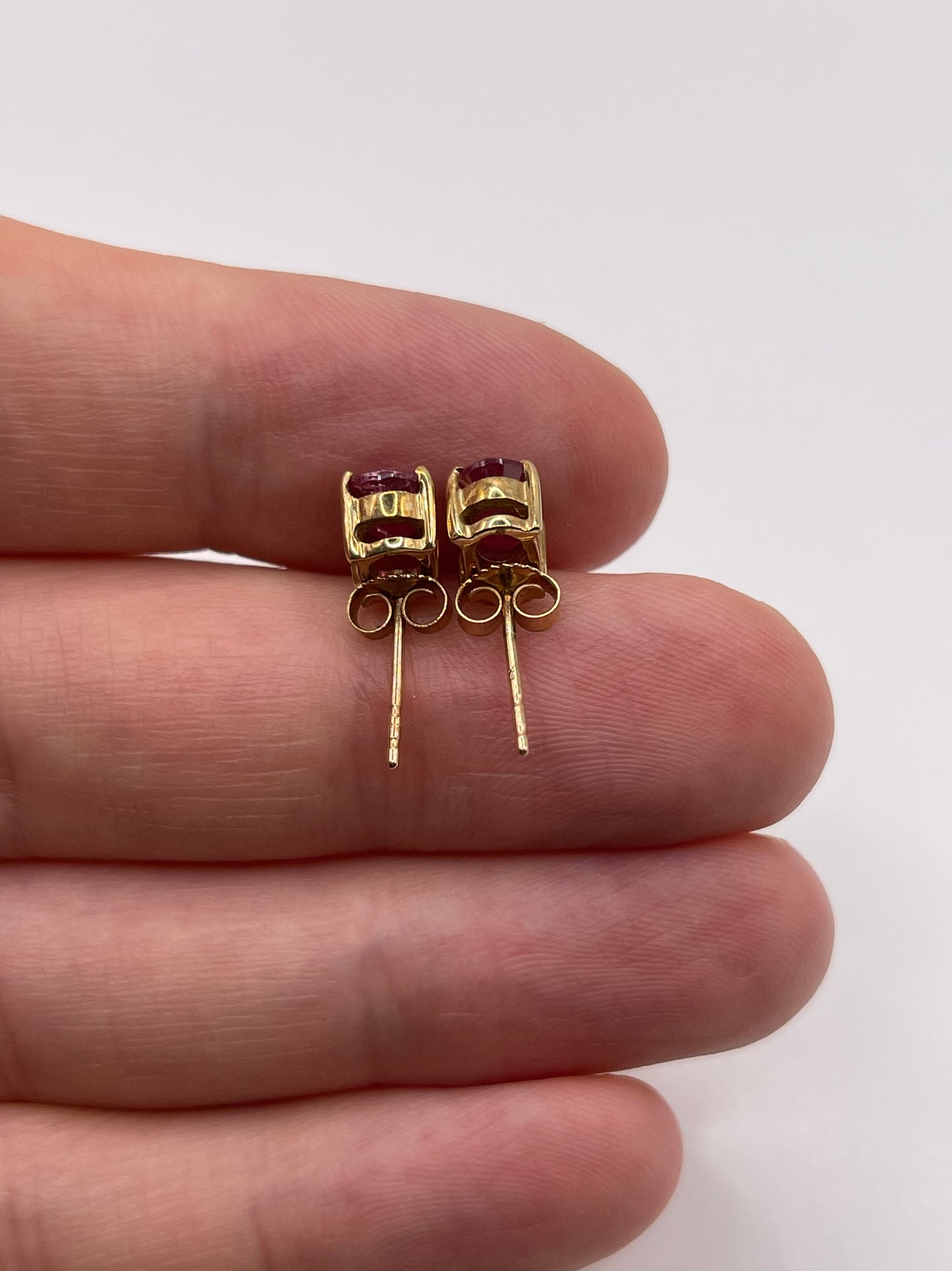 9ct gold ruby earrings