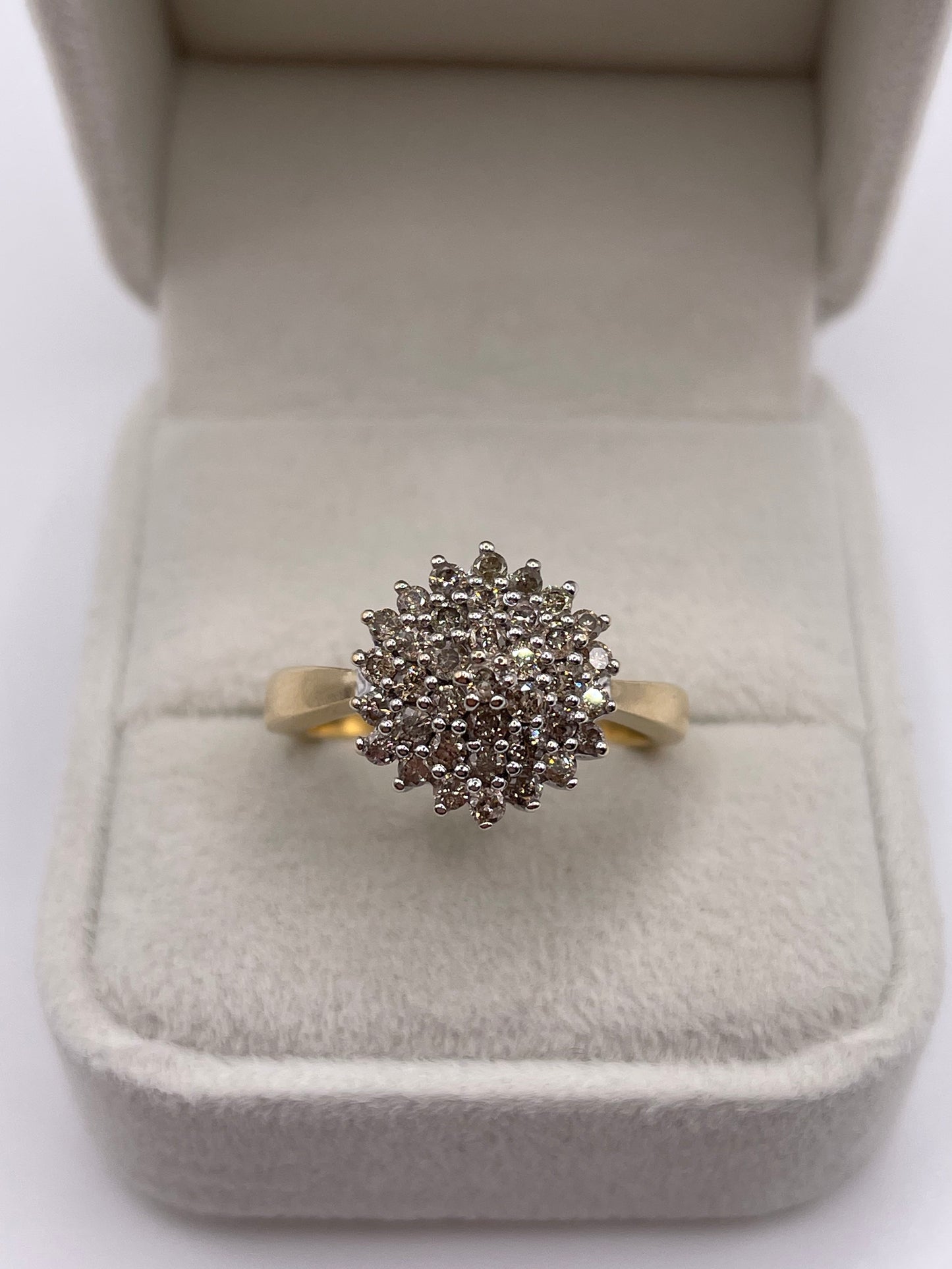 9ct gold 1ct diamond cluster ring