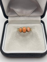 Load image into Gallery viewer, 9ct gold coral ring
