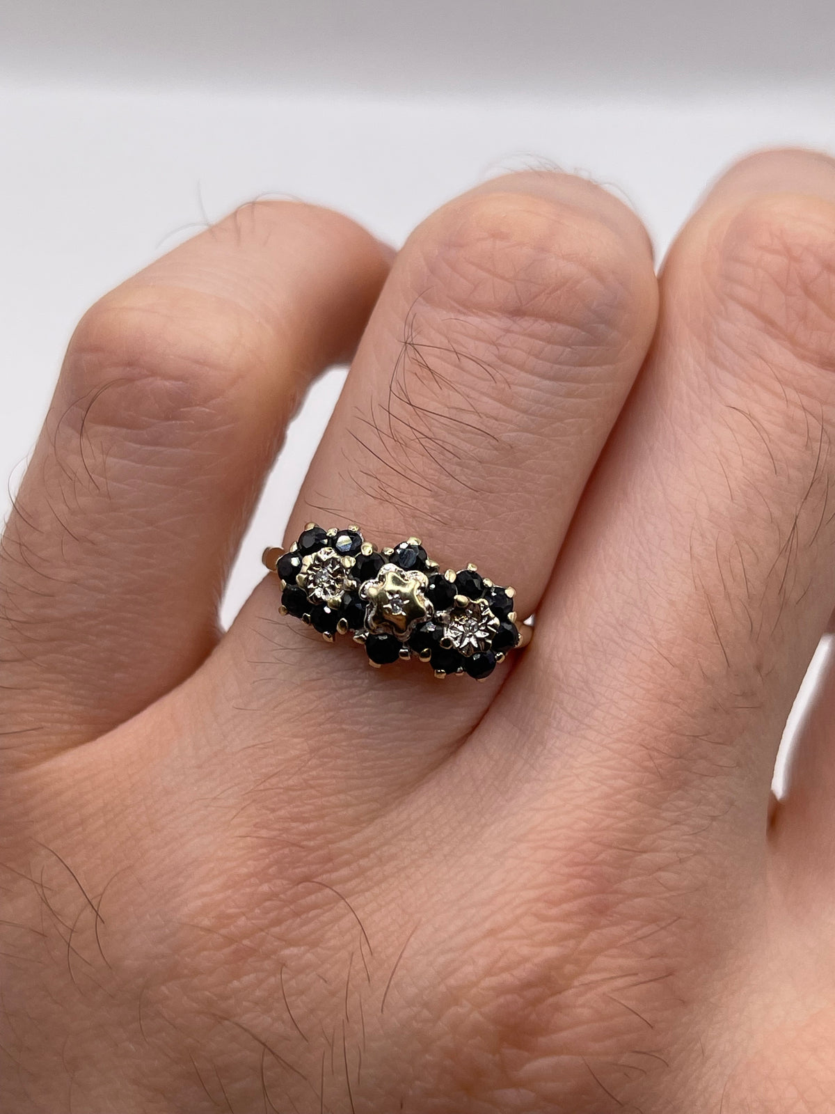 9ct gold sapphire and diamond ring