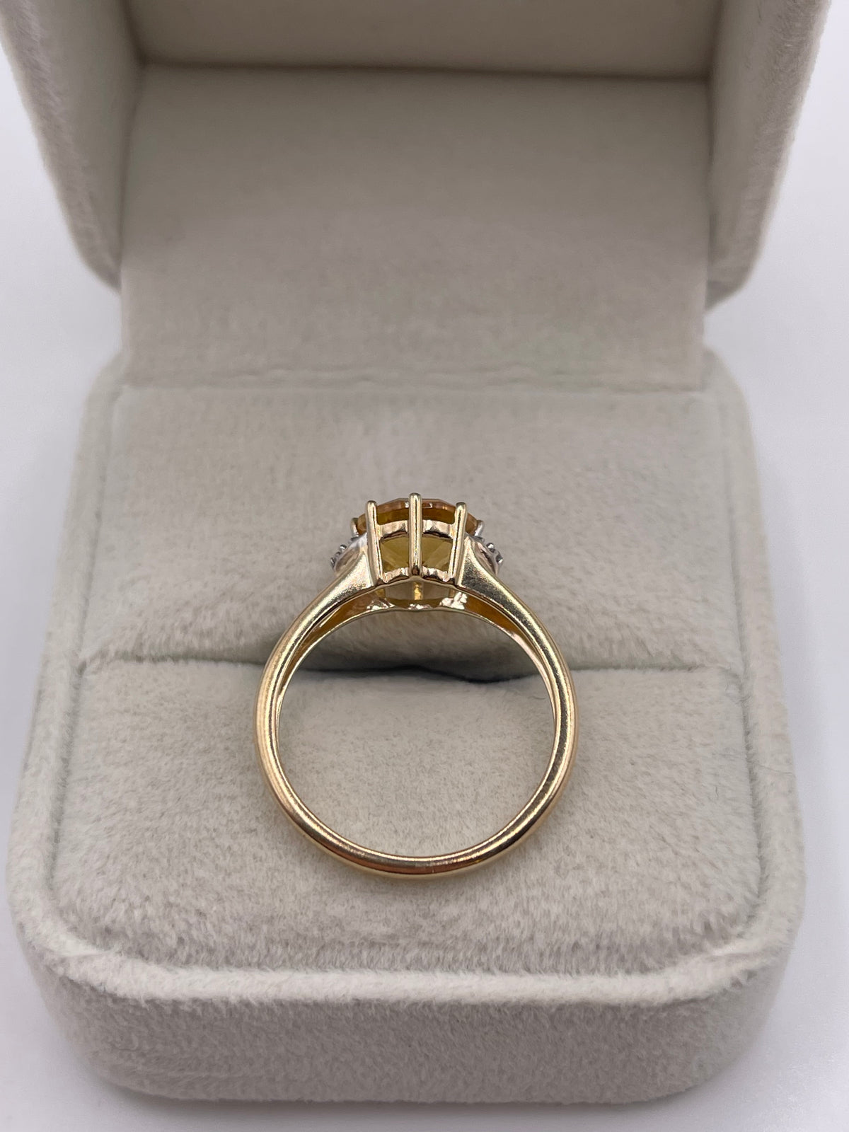 9ct gold citrine and diamond ring