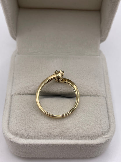 9ct gold diamond cluster ring