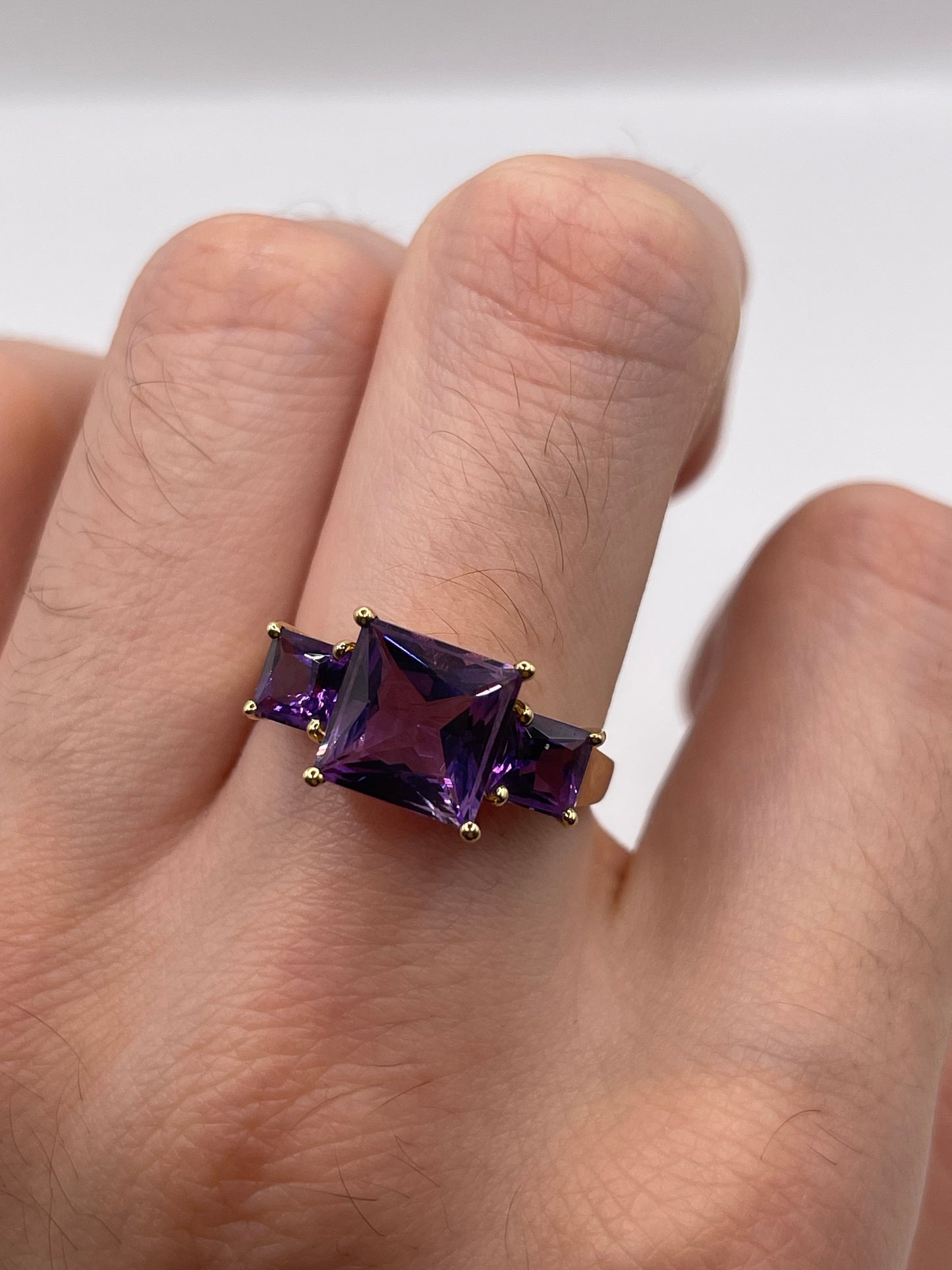 9ct gold amethyst ring