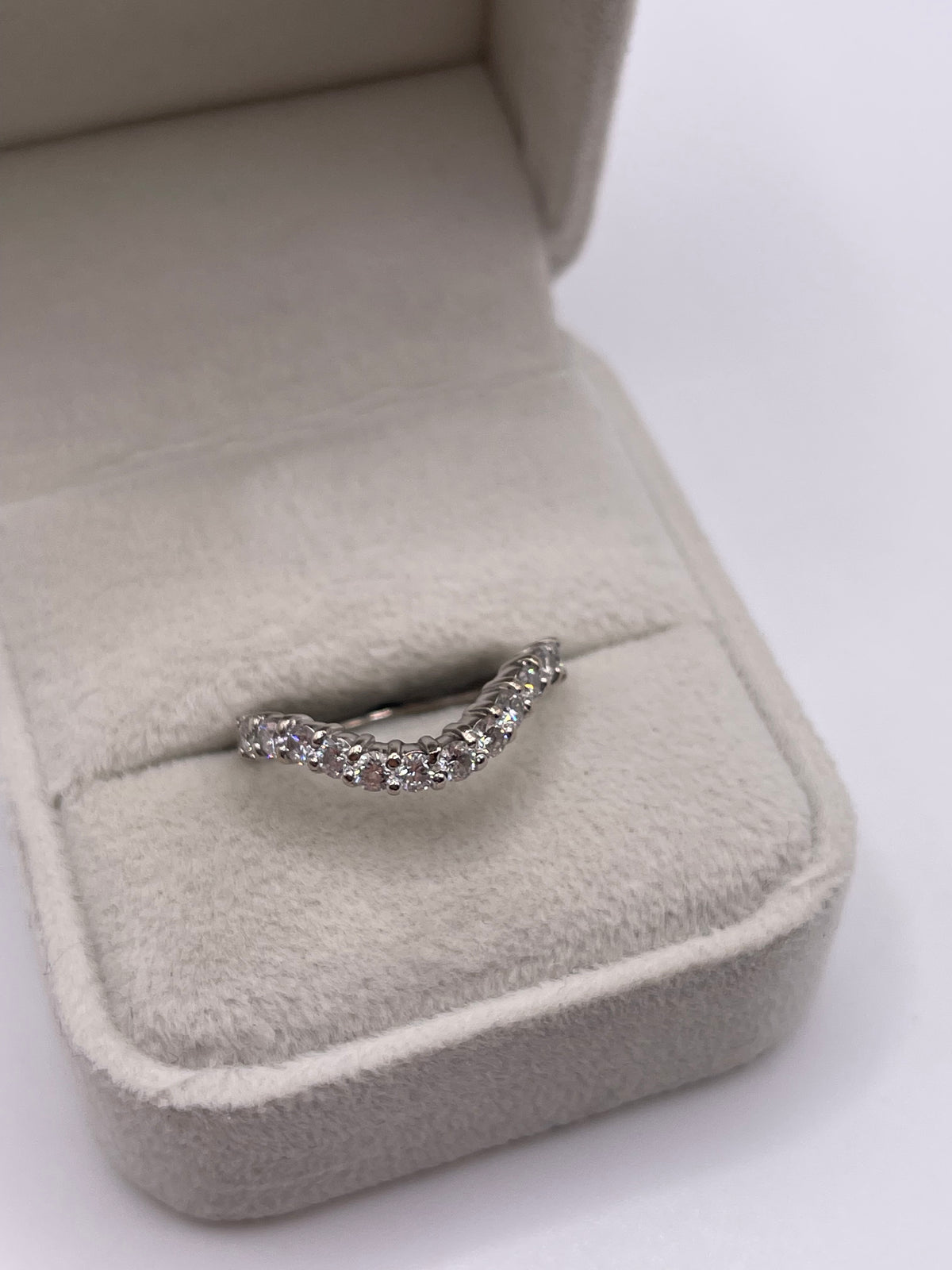 18ct white gold diamond wishbone ring