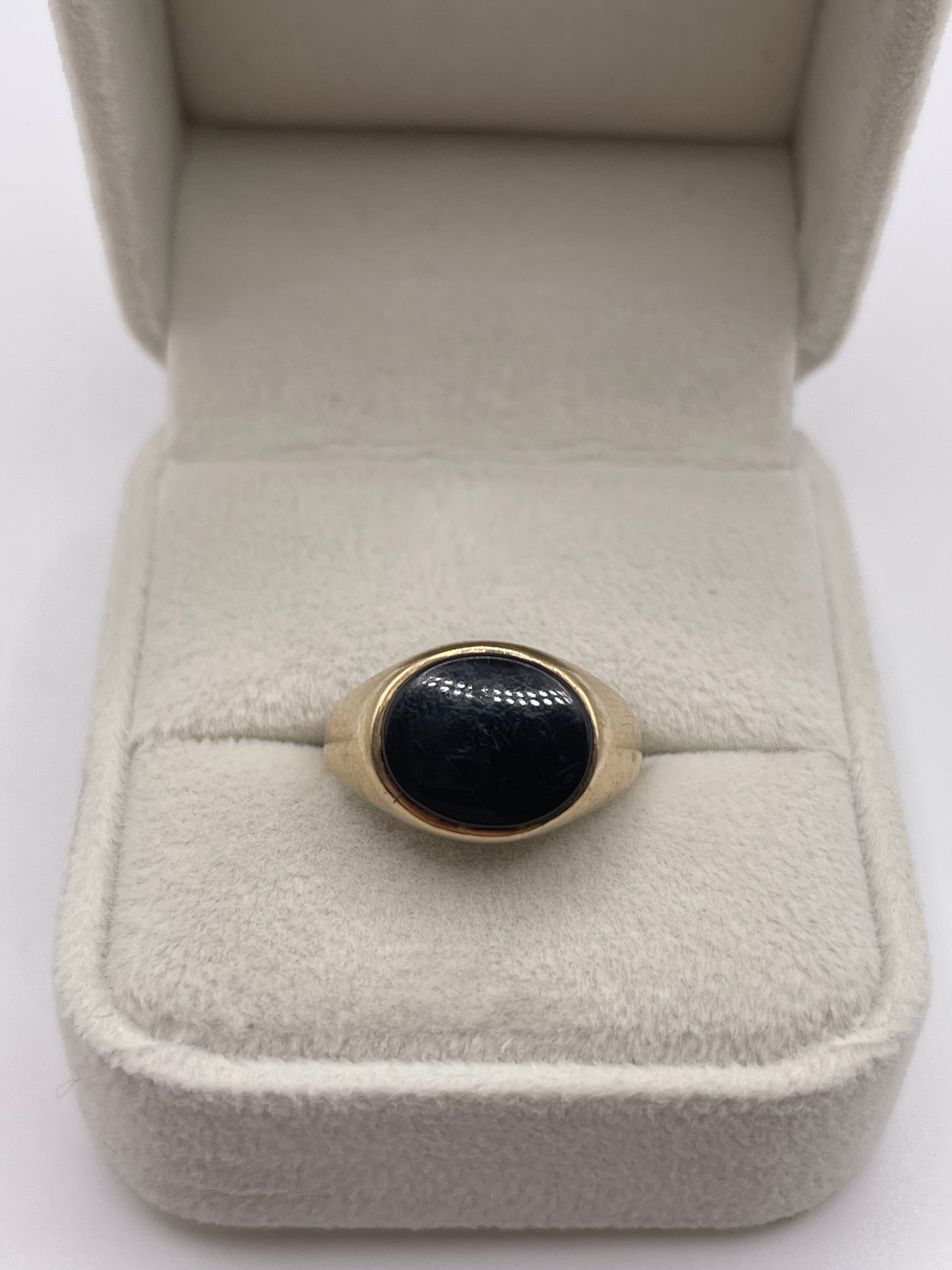 9ct gold onyx signet ring