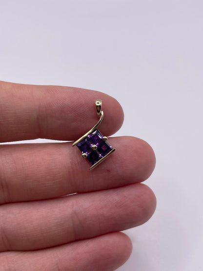9ct gold amethyst pendant