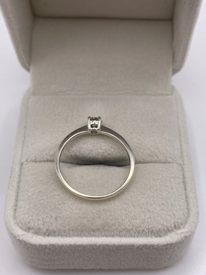 9ct white gold 25pt diamond ring