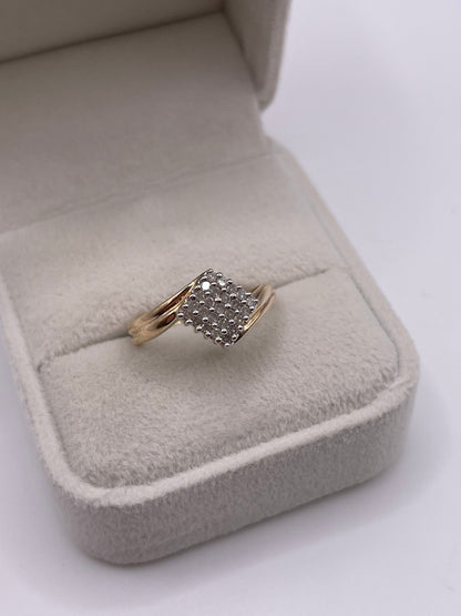 9ct gold diamond cluster ring