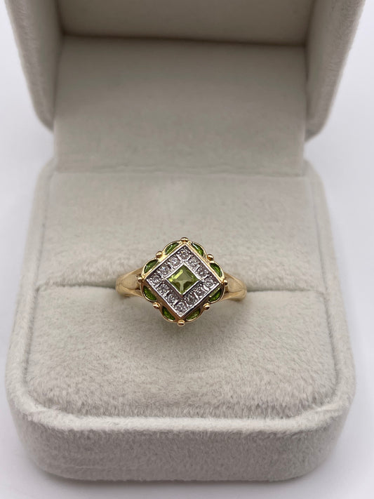 14ct gold enamel, peridot and diamond ring
