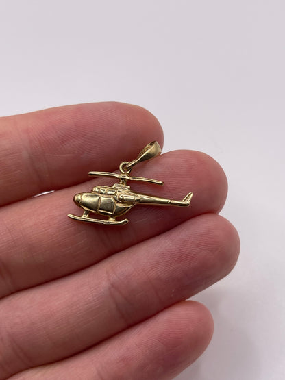 9ct gold helicopter pendant