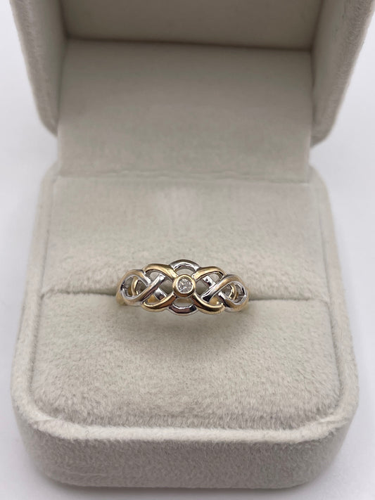 9ct two tone gold diamond ring