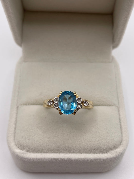 9ct gold blue topaz and diamond ring