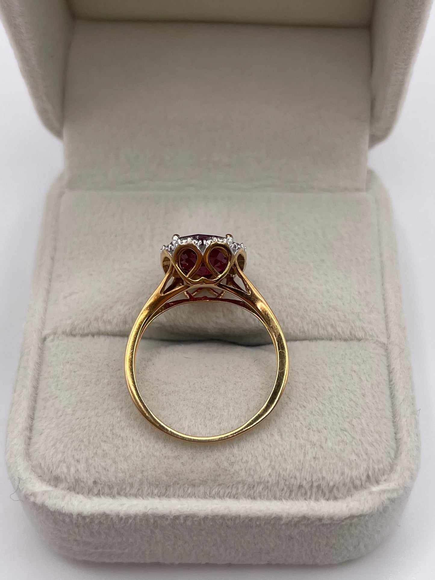 9ct gold ruby ring