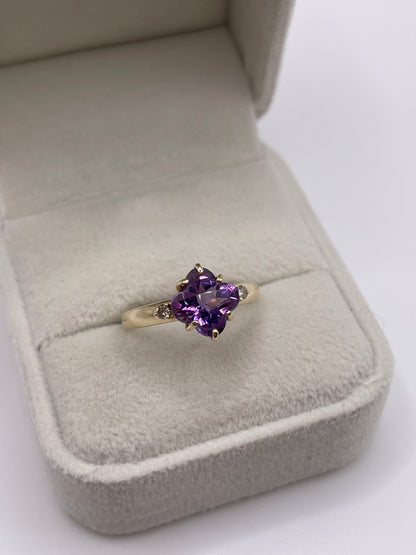 9ct gold amethyst and diamond ring