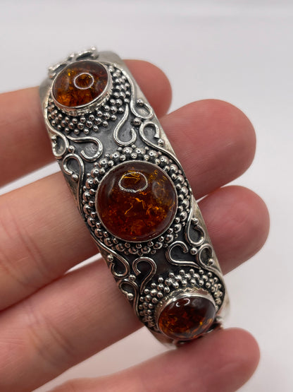 Silver amber bangle
