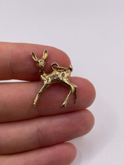 9ct gold deer charm