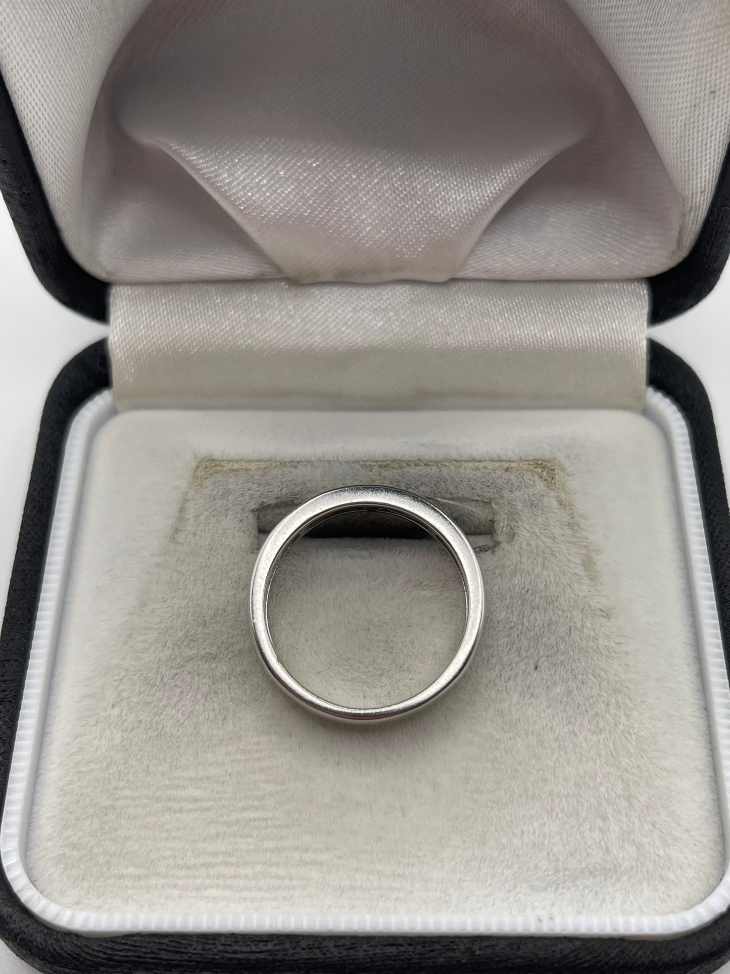 9ct white gold red diamond ring