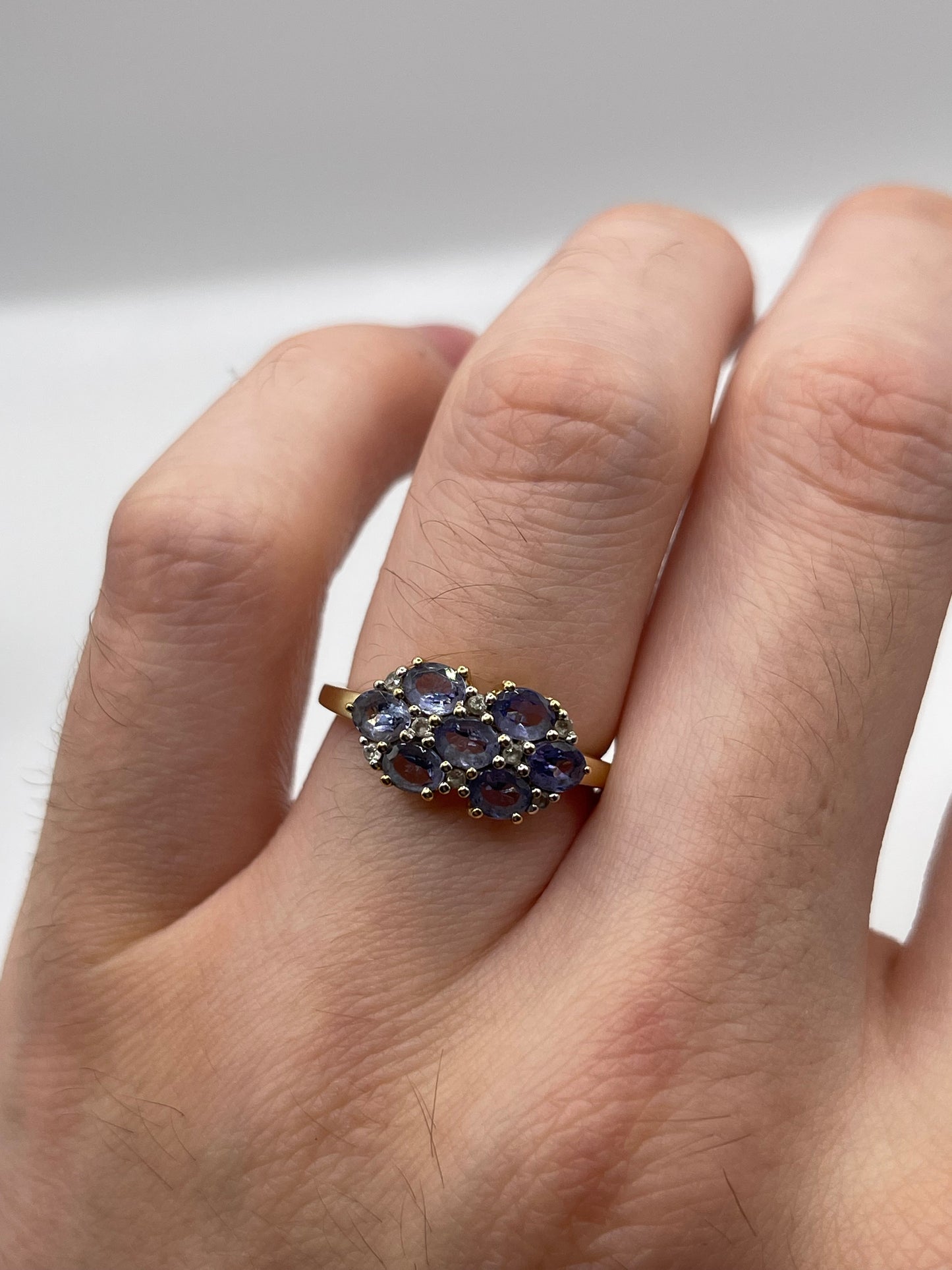 9ct gold tanzanite and zircon ring