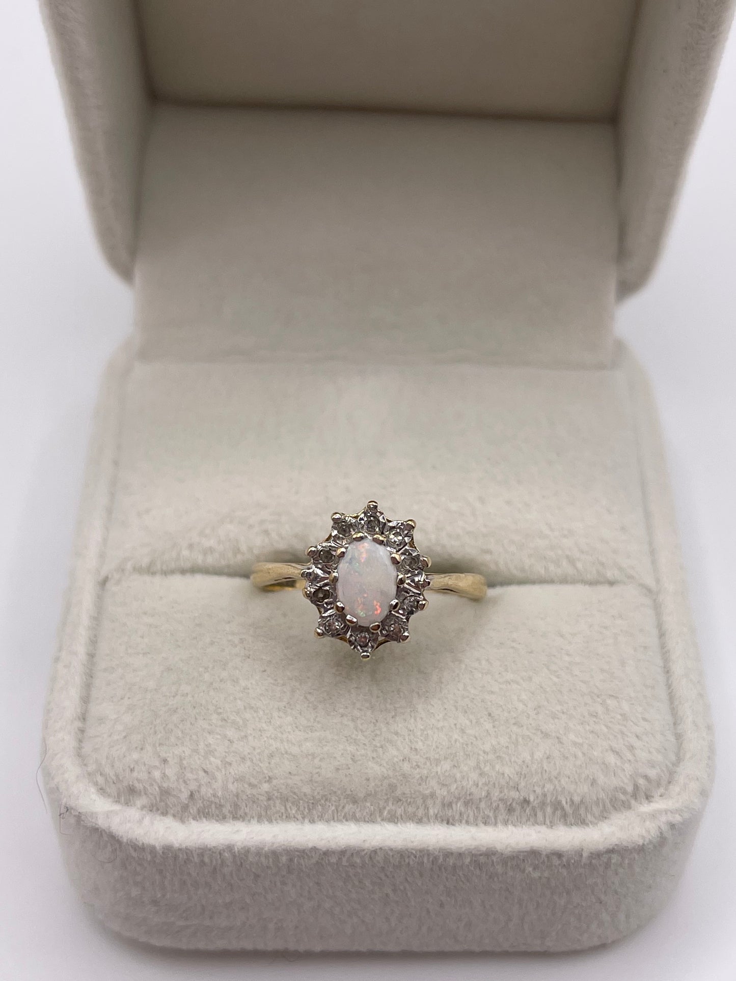 9ct gold opal and diamond ring