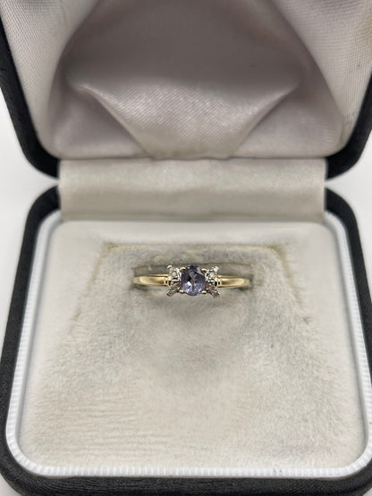 9ct gold tanzanite and diamond ring