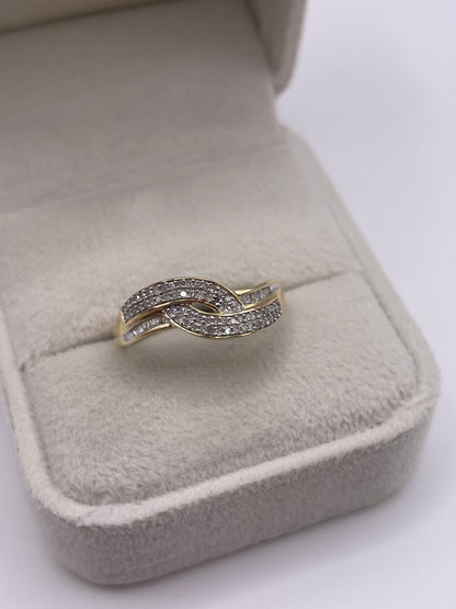 9ct gold diamond cluster ring