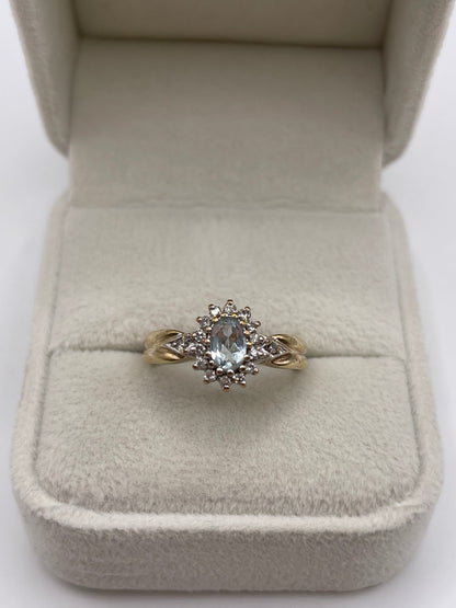 9ct gold aquamarine and diamond ring