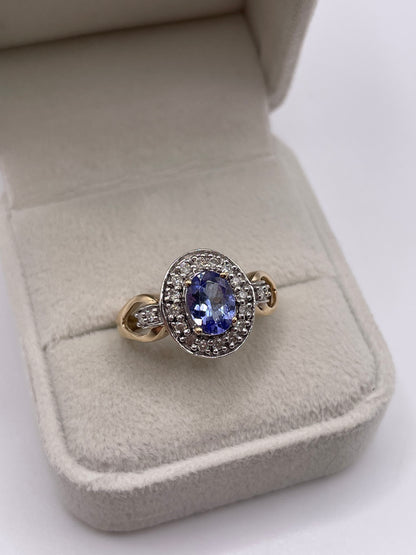 9ct gold tanzanite and diamond ring