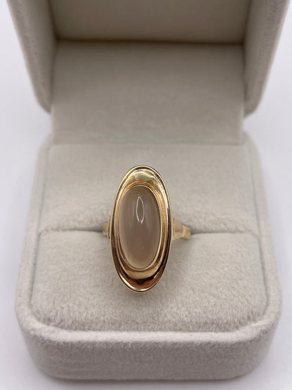 9ct gold agate ring