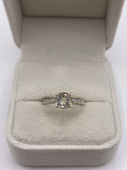 9ct gold quartz and diamond ring