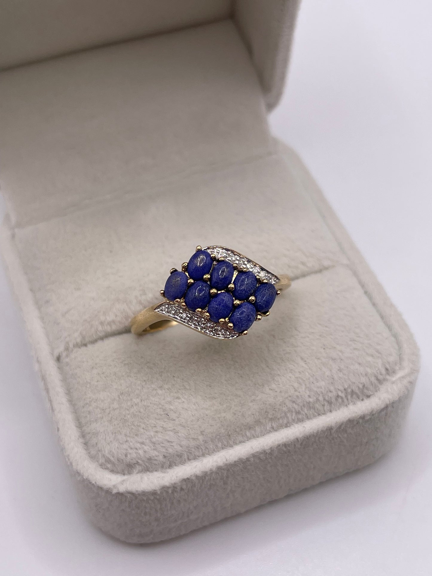 9ct gold lapis lazuli and diamond ring
