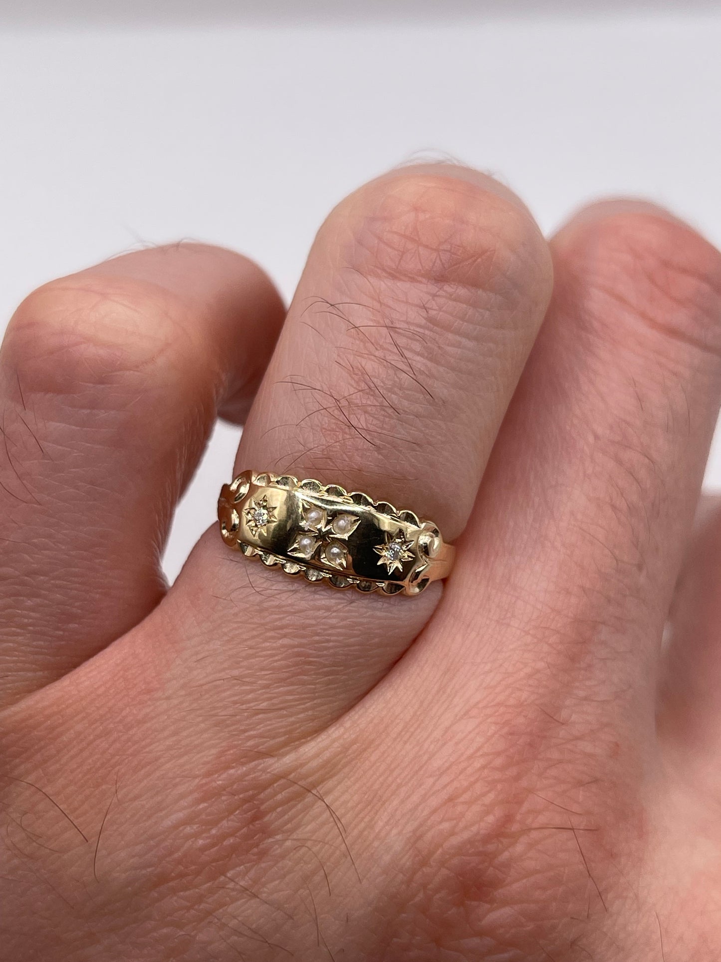 9ct gold diamond and pearl ring