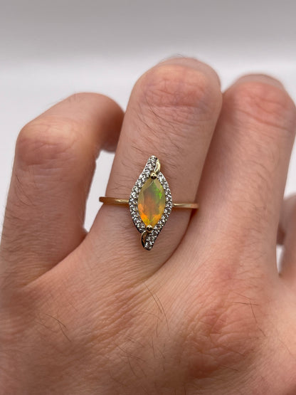 9ct gold opal and zircon ring