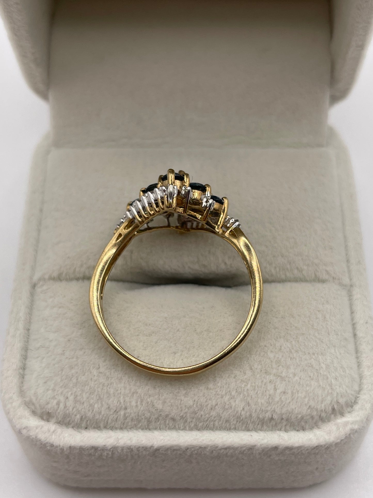 9ct gold topaz and diamond ring