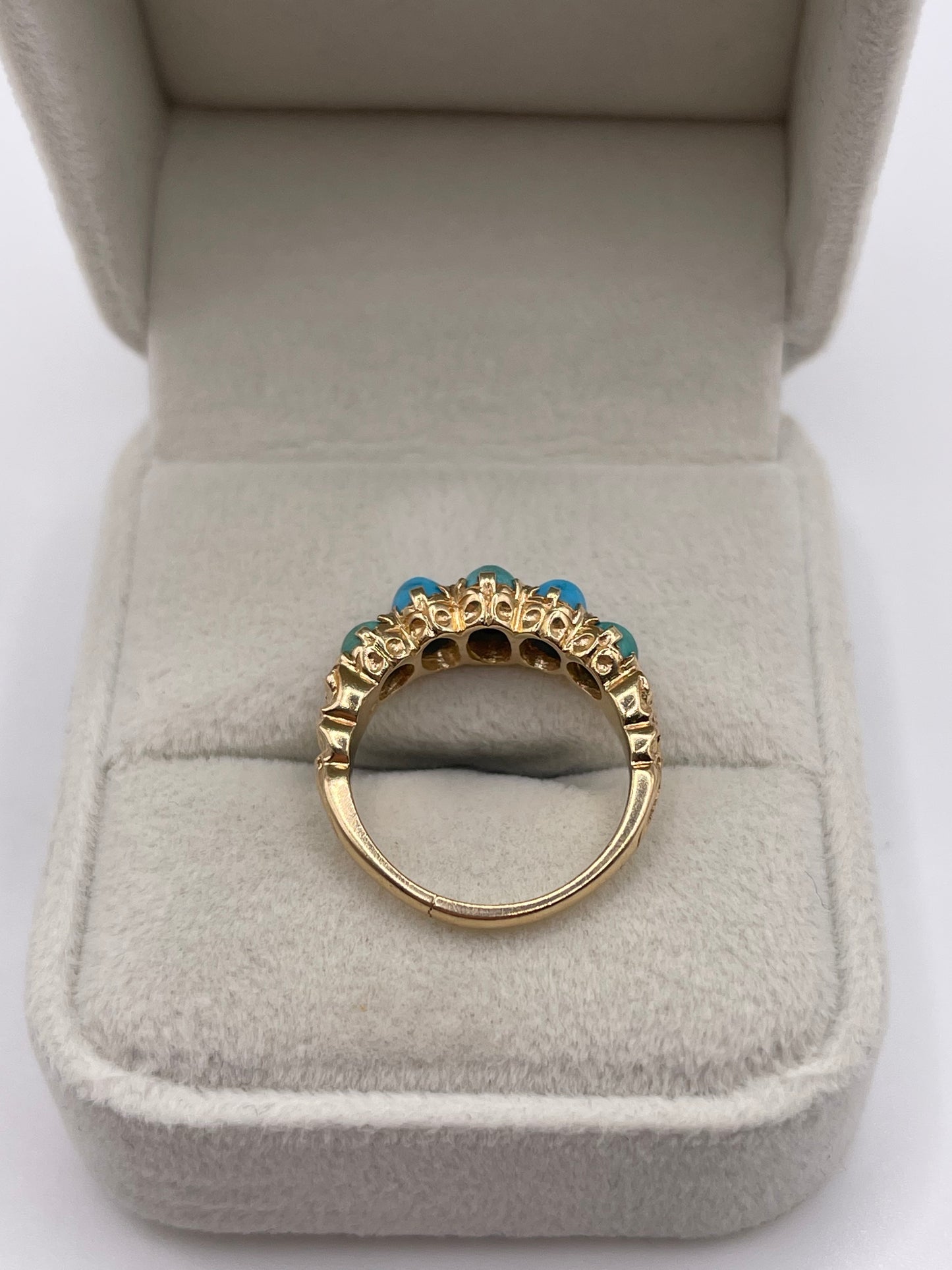 9ct gold turquoise ring