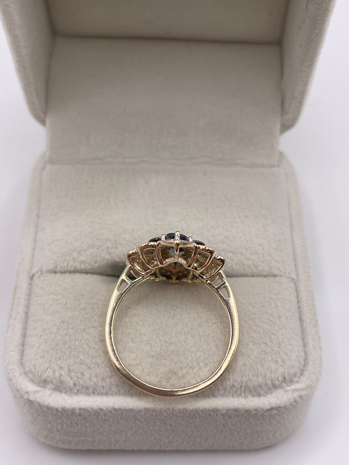 9ct gold colour change sapphire and zircon ring
