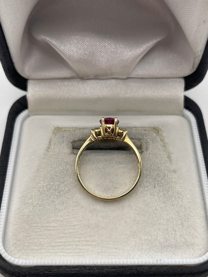 9ct gold ruby and zircon ring