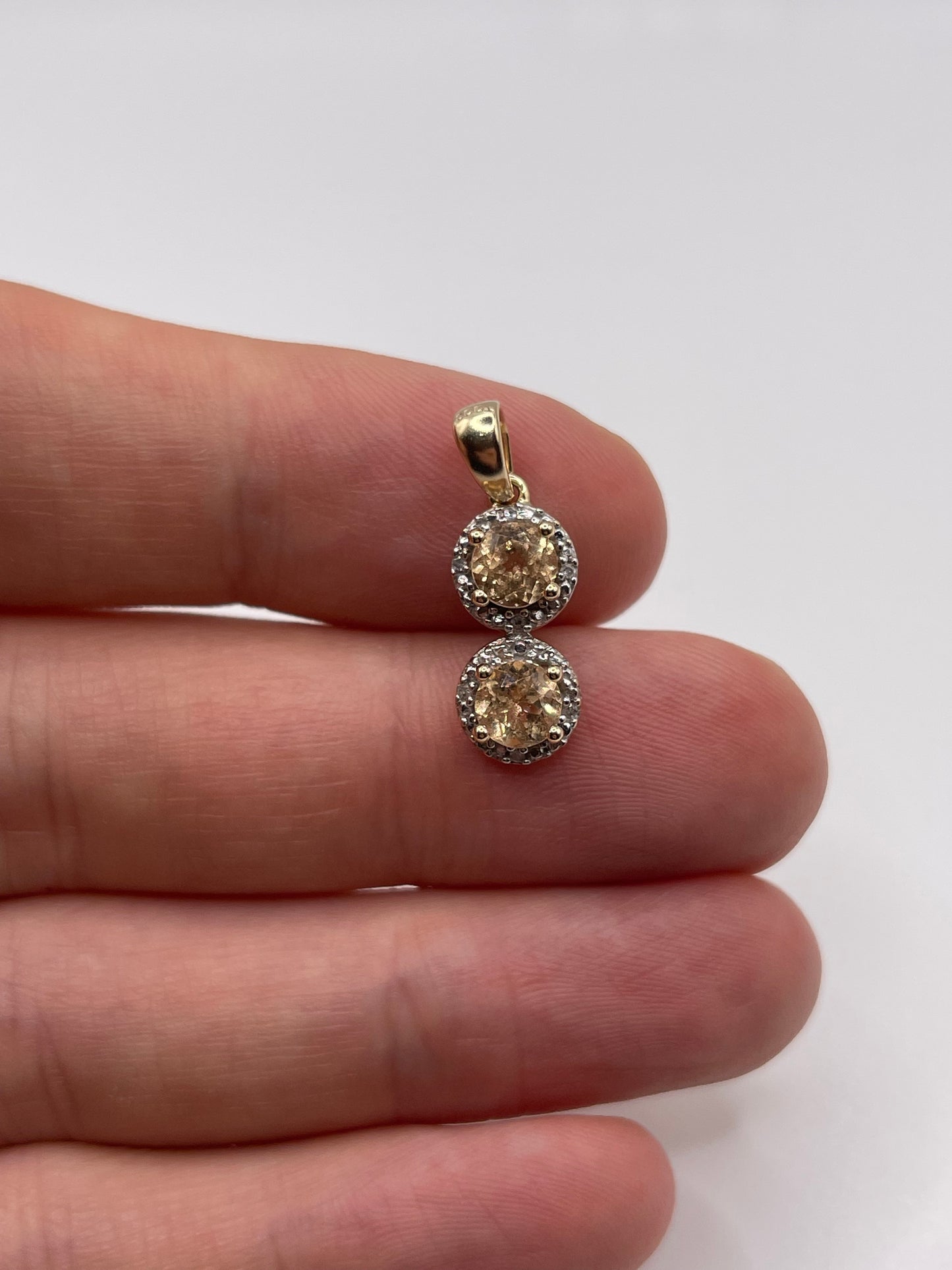 9ct gold citrine and diamond pendant