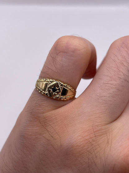 9ct gold sapphire gypsy ring