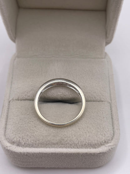 9ct white gold diamond ring