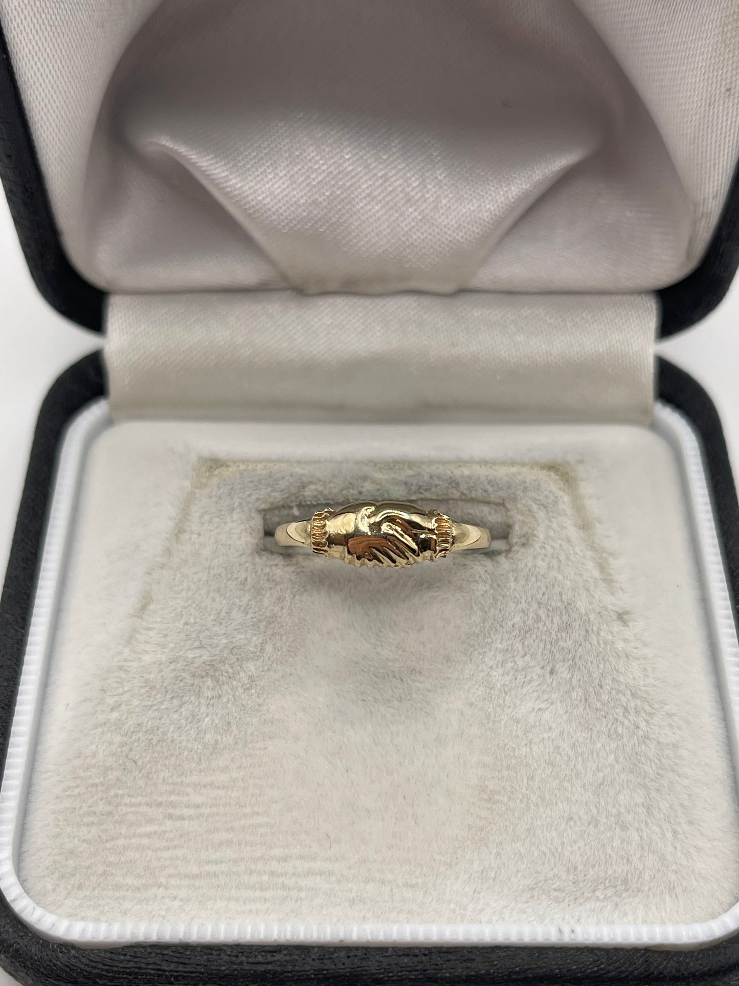 9ct gold Fede style ring