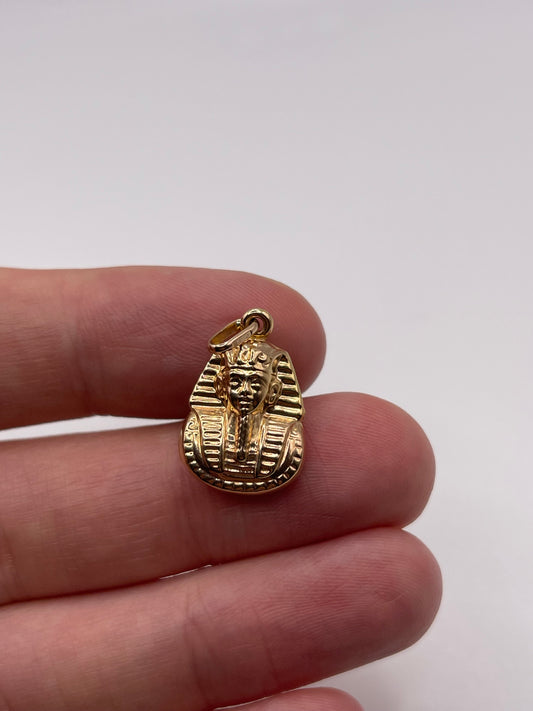 9ct gold Tutankhamen charm