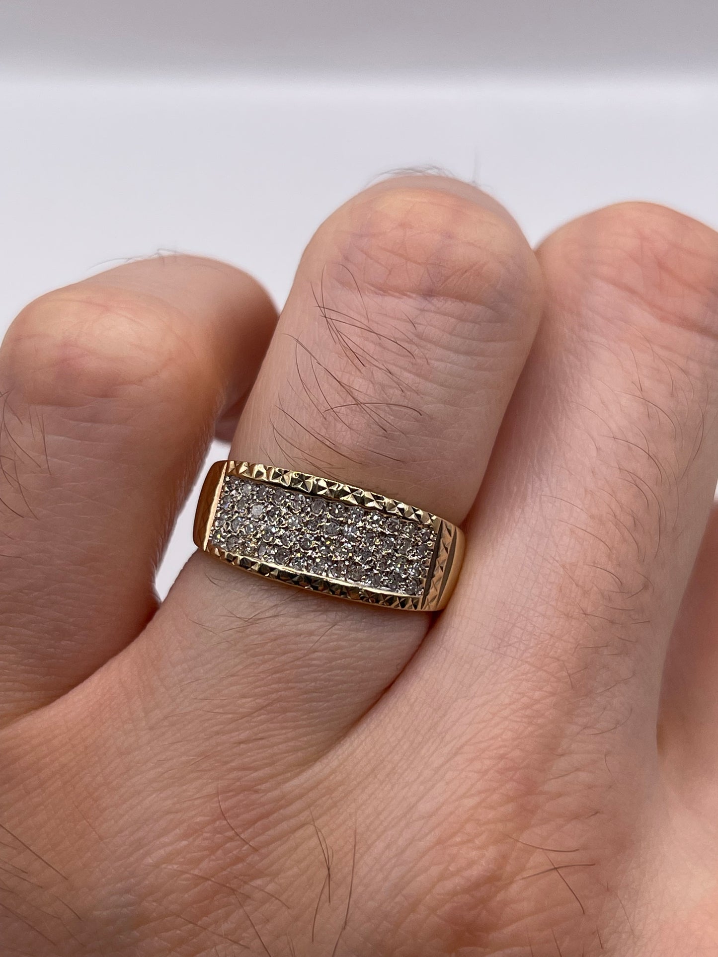 9ct gold diamond cluster ring