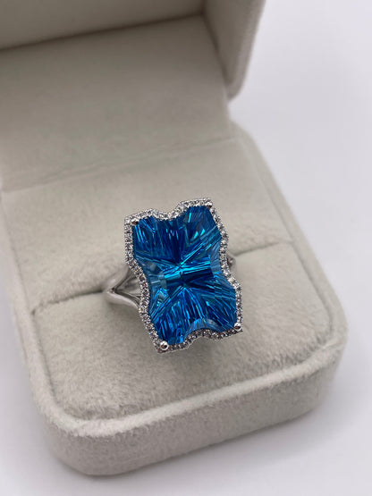 18ct white gold topaz and diamond ring