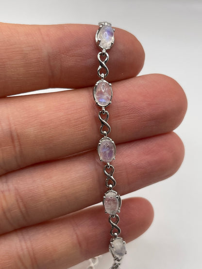 Silver moonstone bracelet