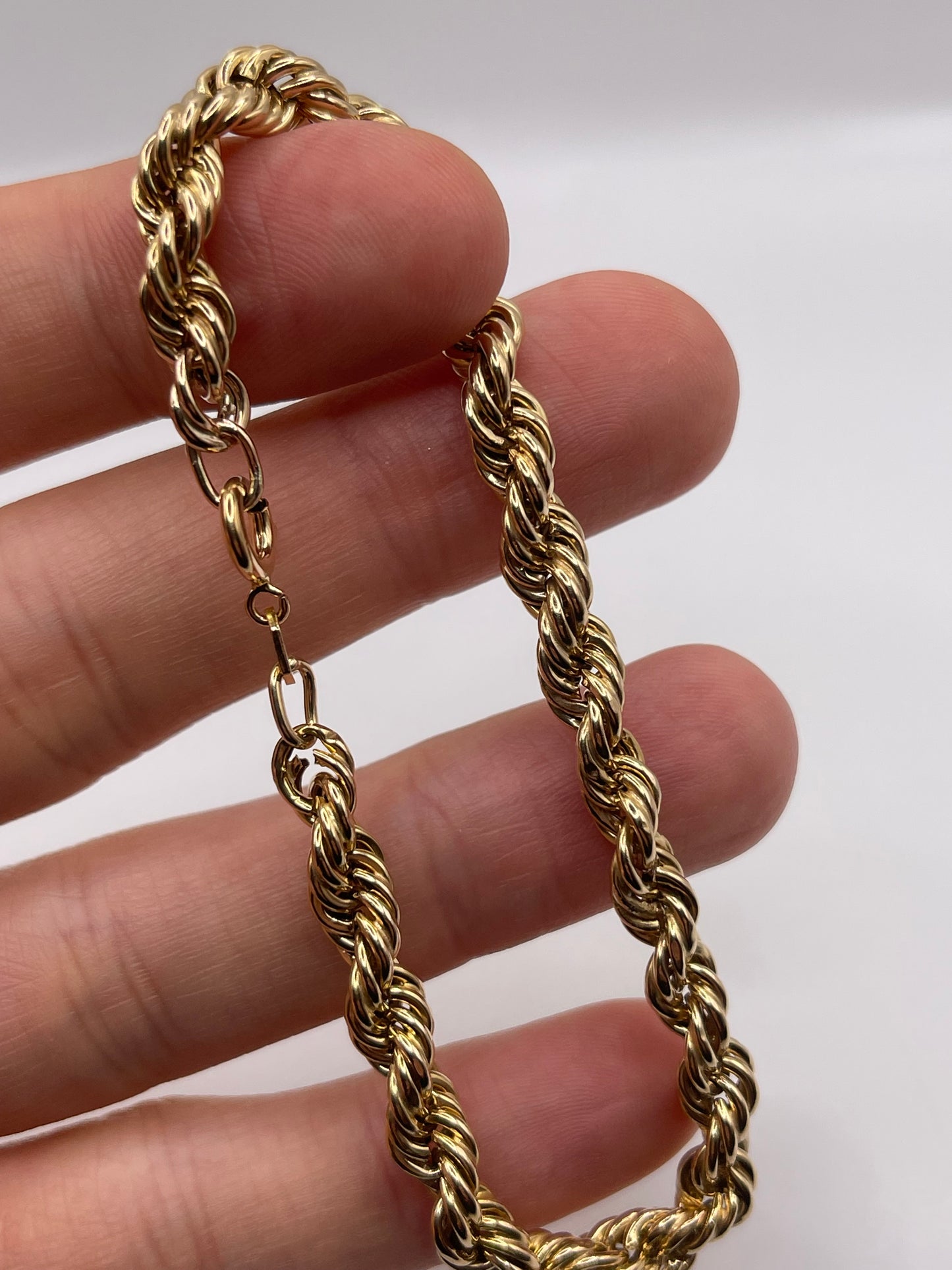 9ct gold bracelet