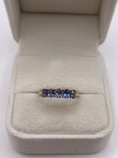 9ct gold sapphire ring