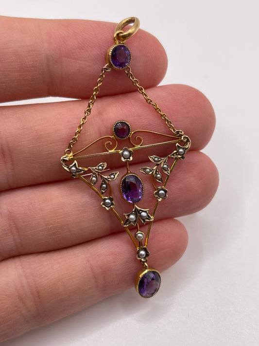 Antique 9ct gold amethyst and pearl pendant
