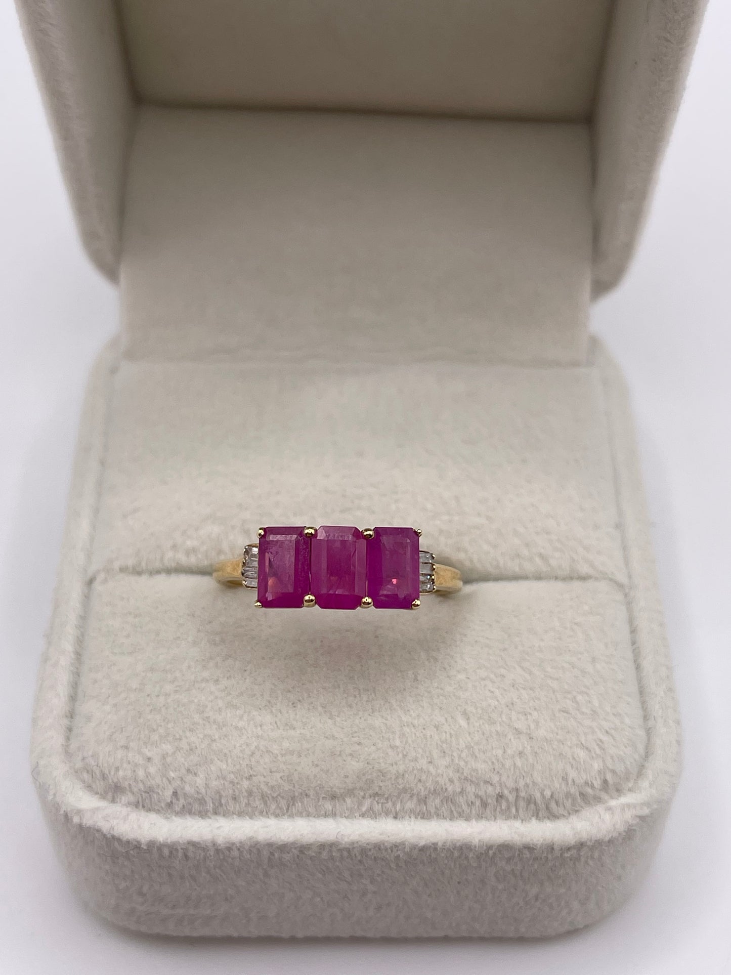 9ct gold ruby and diamond ring